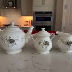 Elegant Tea Set