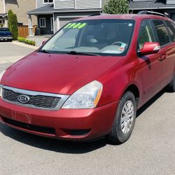 2012 KIA Sedona