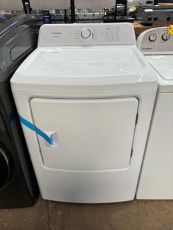 New! Frigidaire 7.0 Electric Dryer