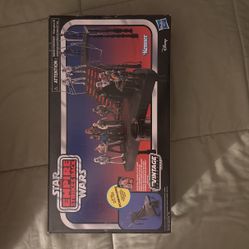 Star Wars Carbon Freezing Chamber