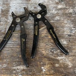 Pliers