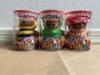 NEW Toymendous Halloween Squeeezy Dress Up Bears - Mushroom, Frog, Bee (Target Exclusive) Squishy toys. Needoh