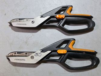 Two pairs: fiskars power arc easy action aluminum tin snips. 13 inch