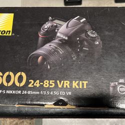 Nikon D600