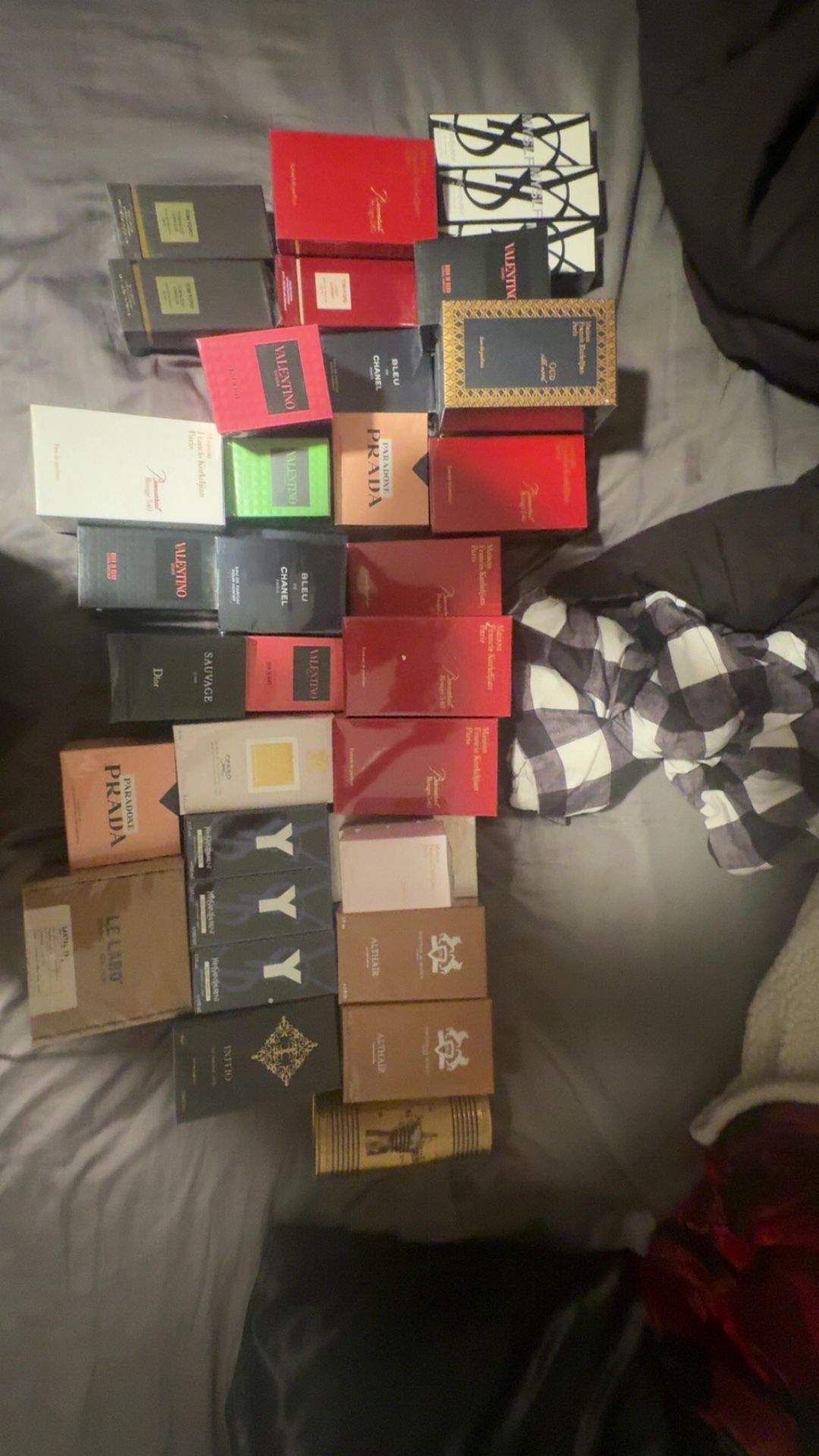 Fragrances for Sale (HOLIDAY SALE)!!