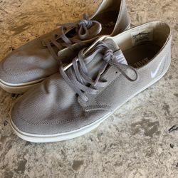 Men’s Nikes 9