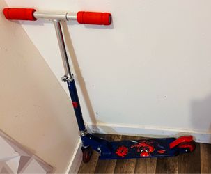 Spider-Man scooter