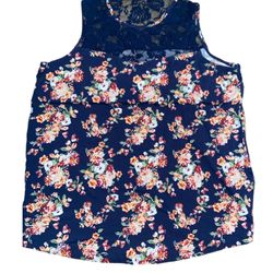 Shiela Rose Amour Top NWT Lace Top