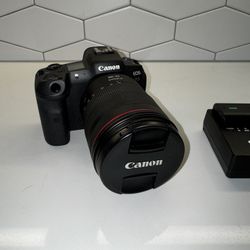 Canon R5 With 24-105mm Lens 