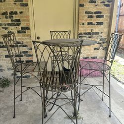 Steel Bar Table  W/4 Chairs