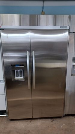 KitchenAid Side by side pro series Refrigerator