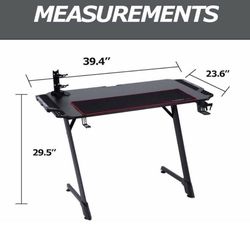 Aggro gaming desk 40 inch new assemble already  ready to pick up