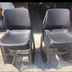 20 Black Event Chairs 