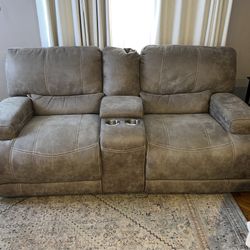 Rooms To Go Recliner 