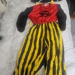 pirate costume