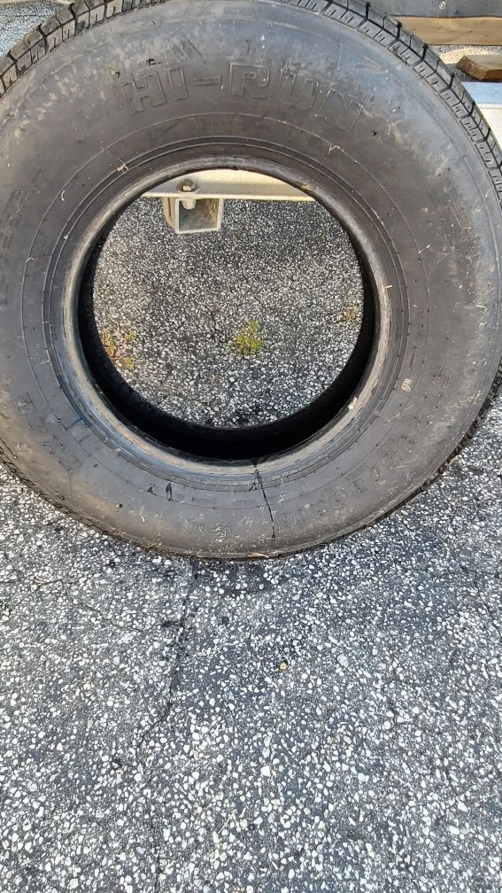 HI-Run trailer tire ST235/80R15