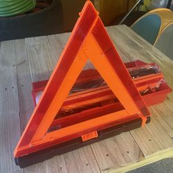 Reflective Triangles 