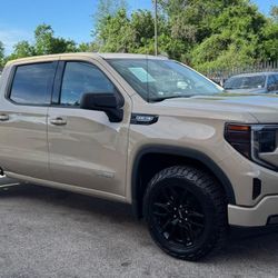 2022 GMC-SIERRA 