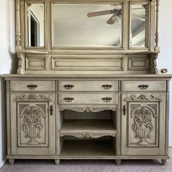 Ethan Allen Country French Sideboard Credenza Buffet