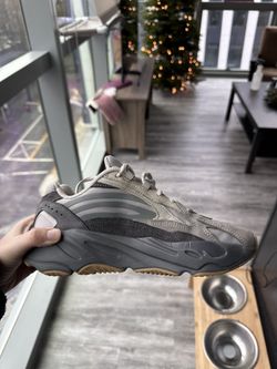 Yeezy Boost 700