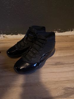 Jordan 11 cap n gown