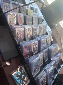 Massive sports card lot. Straight bangers.