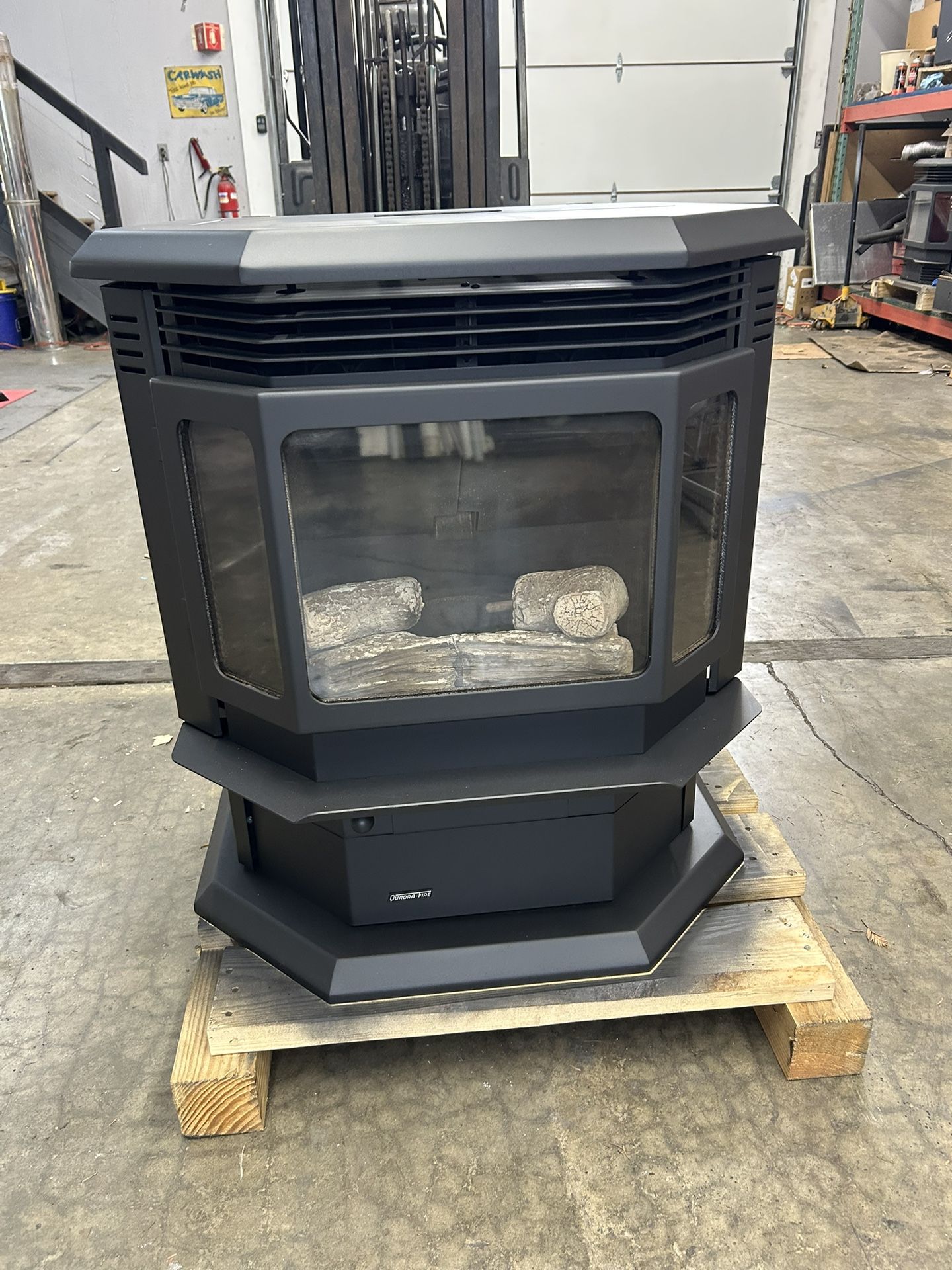 Quadrafire CB 1200 Wood Pellet Stove