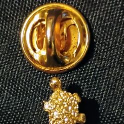 Vintage Gold Plated Turtle Pin/Lapel 