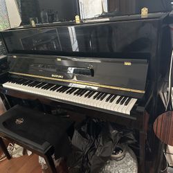 Suzuki Standup 88 Keys Piano 