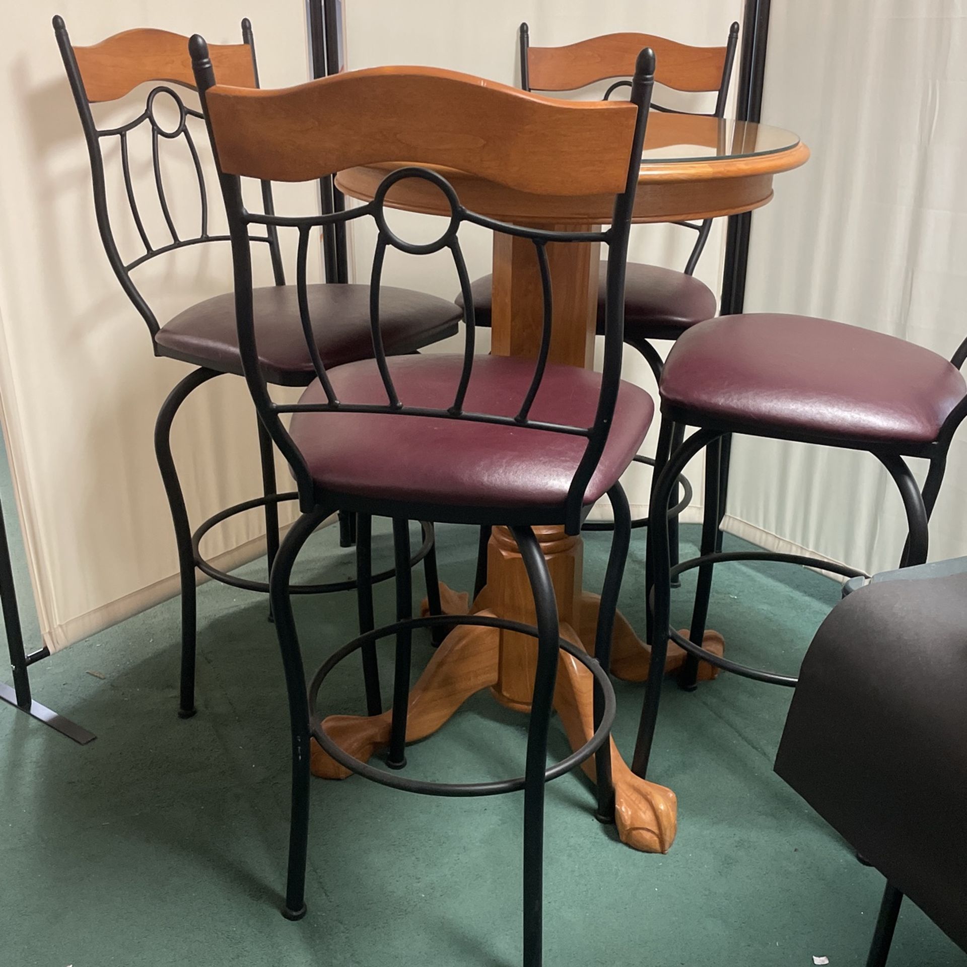 $180 High Top Table And 4 Swivel Chairs
