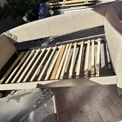 Trundle Bed