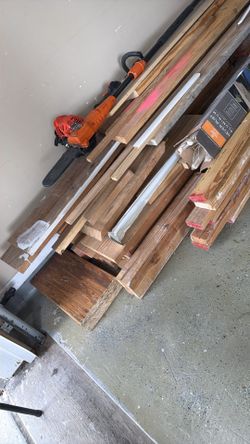 Vendo madera buena por pie za