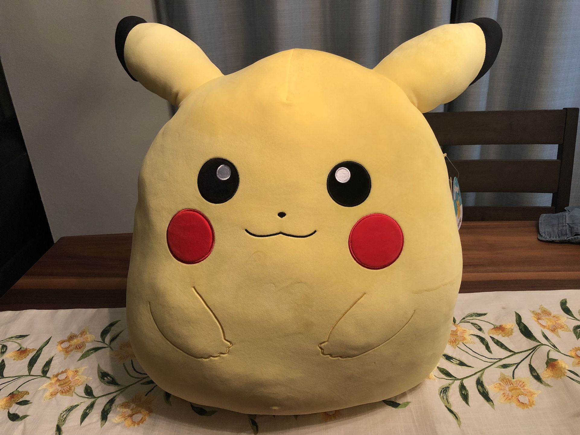 Pokémon Pikachu 20” Squishmallow Target Exclusive (Slightly Damaged)