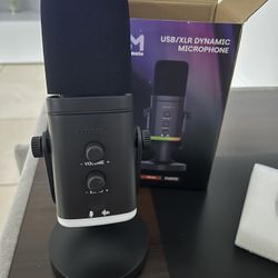 USB/XLR Desktop Dynamic Microphone with RGB Light