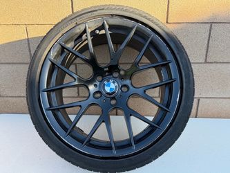 BMW M3 Black Wheel with Bridgestone Tire