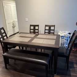 Dining Room Table 8 Seater 