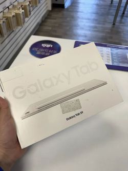 Samsung - Galaxy Tab S9 11" With S-Pen (WiFi) (Opened Box) / 128GB + 8GB RAM| $5 Down | Payment plan available