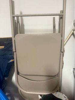 Chairs ( 5 total)