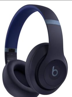Beats Studio Pro (Navy)