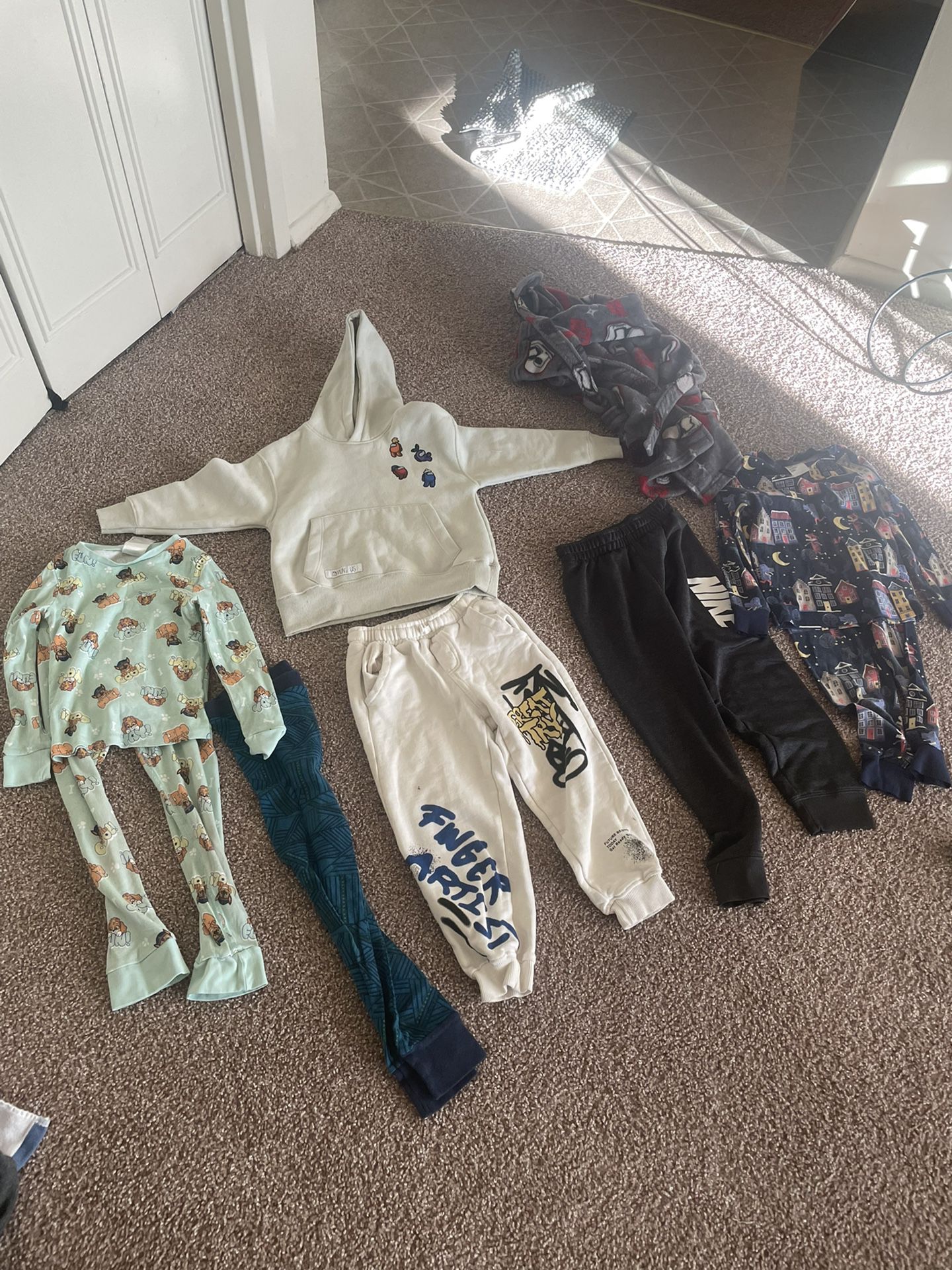 Kid Boy Sweatpants Sweater Pajamas And Robe Size 7 everything for 30.00