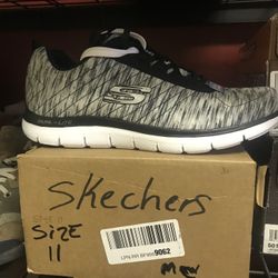 Se Vende Mercancía Mixta De Zapatos 