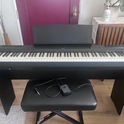 Yamaha P-125 Keyboard, Digital Piano