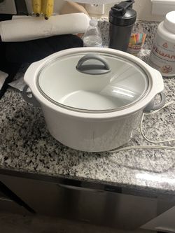 SLOW COOKER