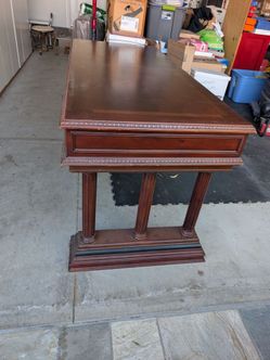 Bombay Company Desk