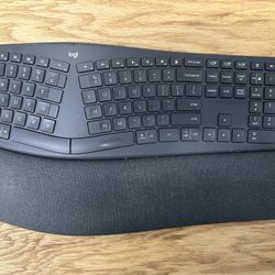 Logitech Ergonomic Wireless  Keyboard 