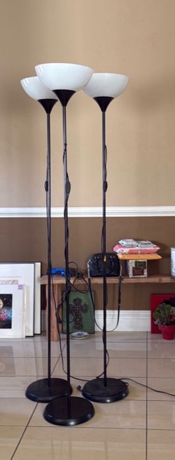 IKEA lights three 10 bucks works