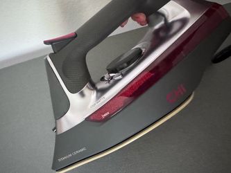 Chi iron machine like new Titanium ceramic retractable cord