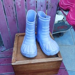 Size 11 Rain And Snow Boots