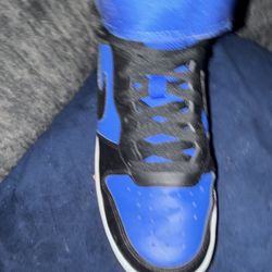 Worn Once Big Kid Nike High tops 