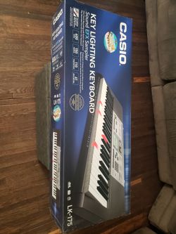 Casio LK 175 Keyboard Piano (With Stand)